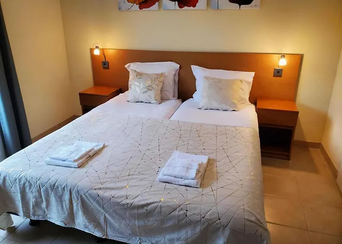 In With Golf & Pool Access Сasa de vacaciones