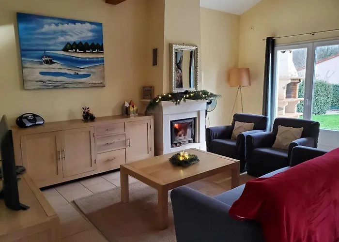 In With Golf & Pool Access *